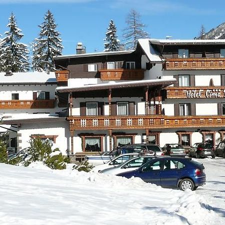 Hotel Cima Dodici Vigo di Fassa Buitenkant foto