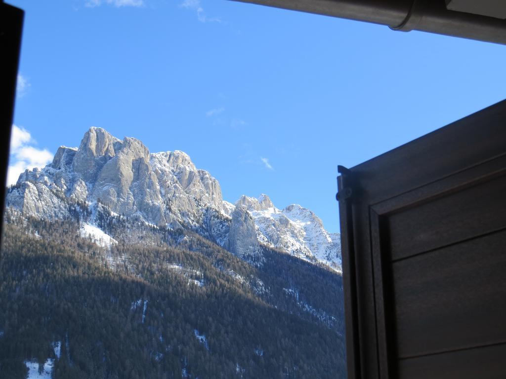 Hotel Cima Dodici Vigo di Fassa Buitenkant foto