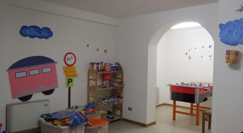 Hotel Cima Dodici Vigo di Fassa Buitenkant foto